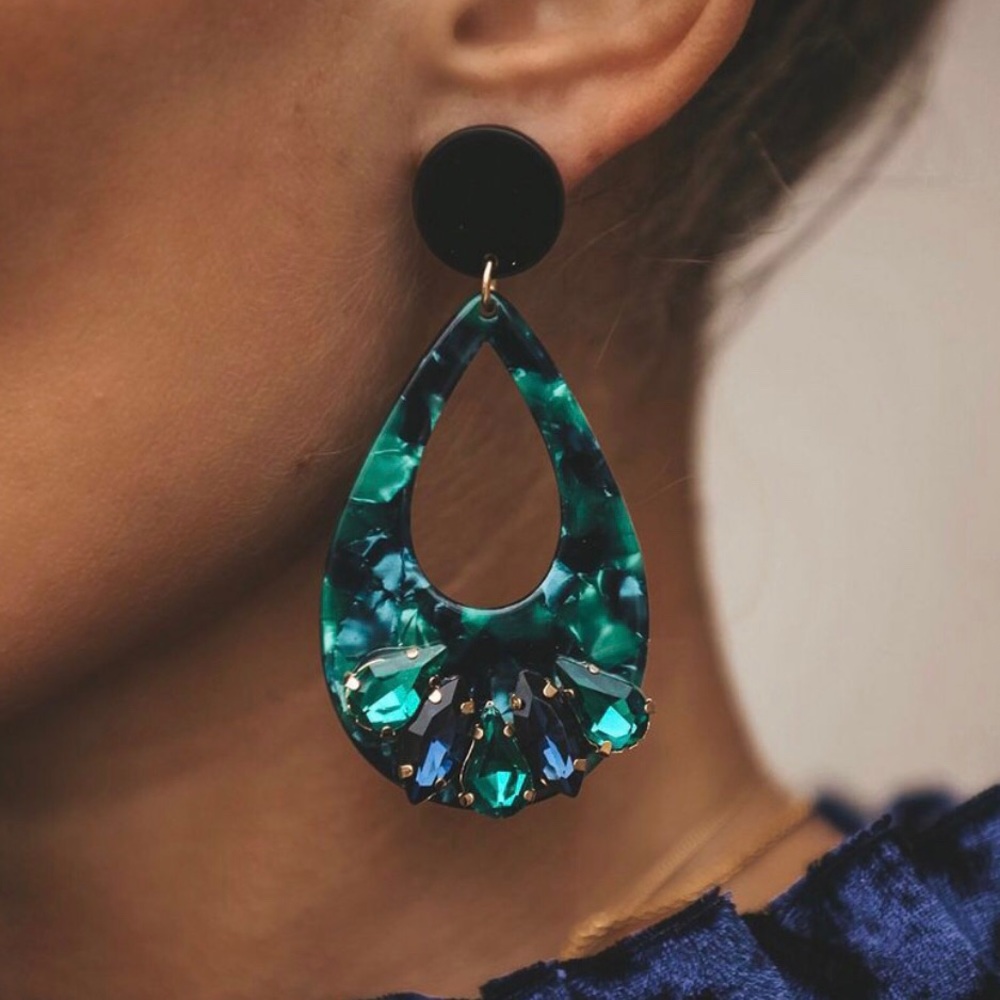 NWOT Emerald Embellished Earrings